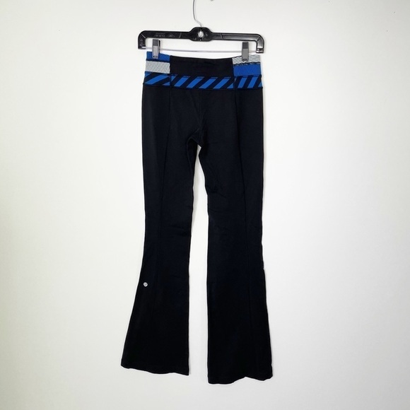 Lululemon Reversible Groove Pants - Picture 1 of 6